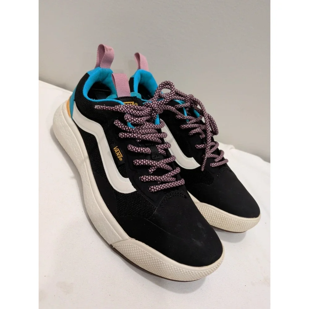 VANS UltraRange Exo, Women's Size 7 Multi  Black White Blue Pink  721158